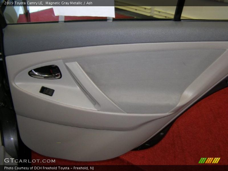 Magnetic Gray Metallic / Ash 2009 Toyota Camry LE