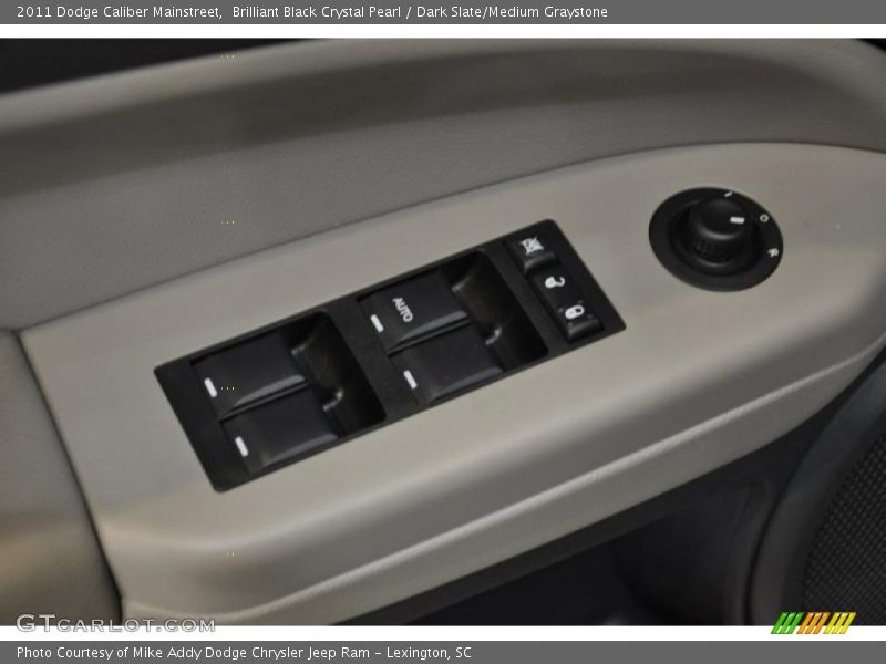 Brilliant Black Crystal Pearl / Dark Slate/Medium Graystone 2011 Dodge Caliber Mainstreet