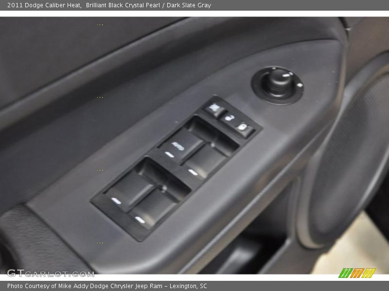Brilliant Black Crystal Pearl / Dark Slate Gray 2011 Dodge Caliber Heat
