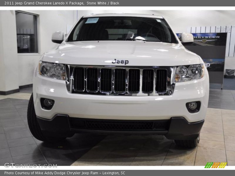 Stone White / Black 2011 Jeep Grand Cherokee Laredo X Package