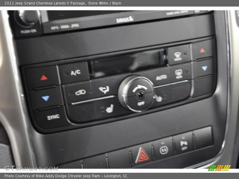 Stone White / Black 2011 Jeep Grand Cherokee Laredo X Package