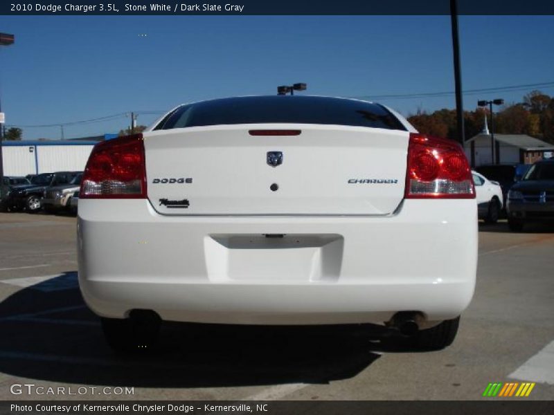 Stone White / Dark Slate Gray 2010 Dodge Charger 3.5L
