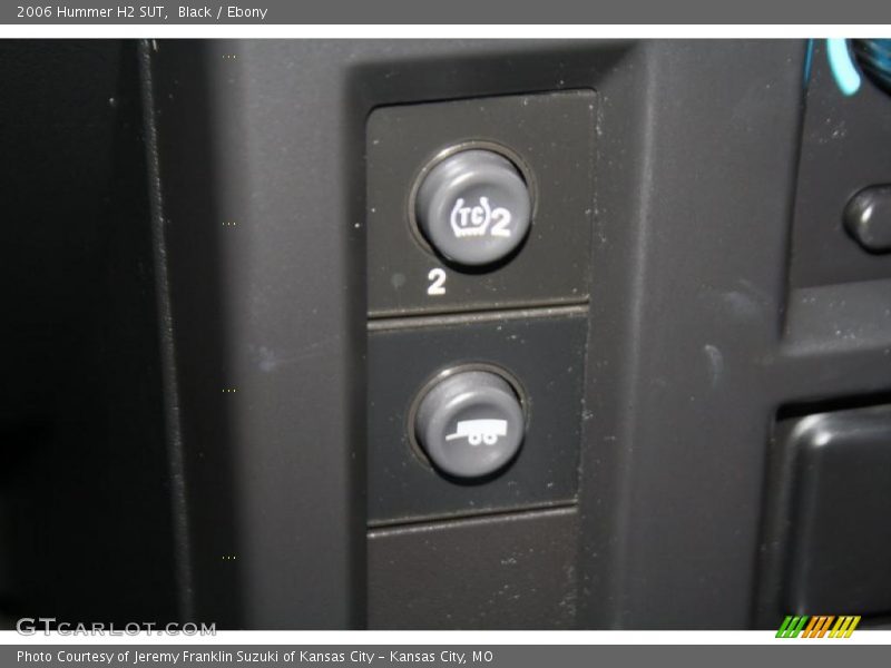 Black / Ebony 2006 Hummer H2 SUT