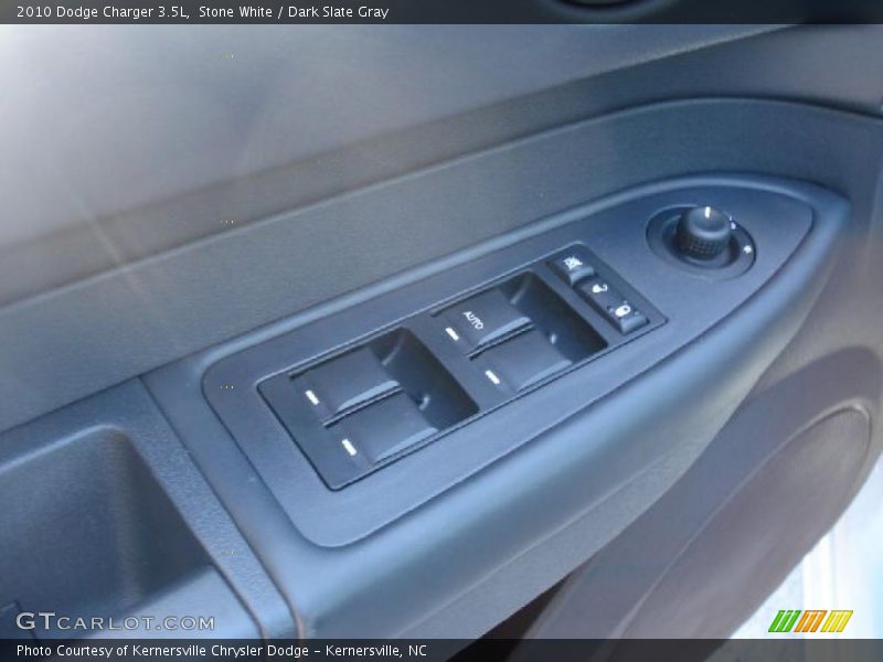 Stone White / Dark Slate Gray 2010 Dodge Charger 3.5L