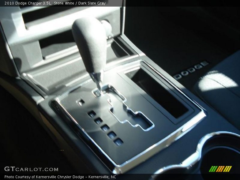 Stone White / Dark Slate Gray 2010 Dodge Charger 3.5L