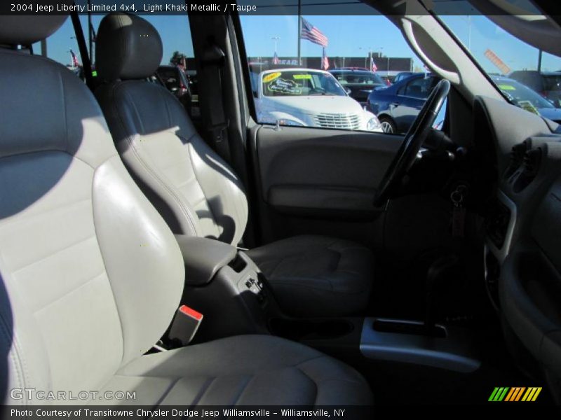 Light Khaki Metallic / Taupe 2004 Jeep Liberty Limited 4x4
