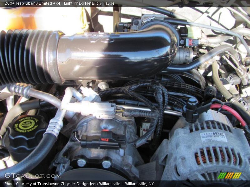 Light Khaki Metallic / Taupe 2004 Jeep Liberty Limited 4x4