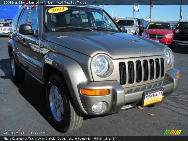 Light Khaki Metallic / Taupe 2004 Jeep Liberty Limited 4x4