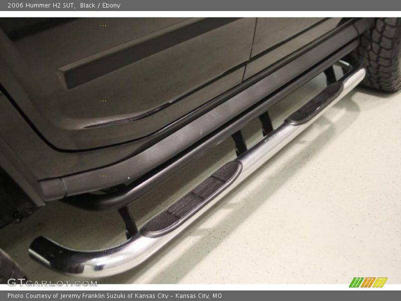 Black / Ebony 2006 Hummer H2 SUT