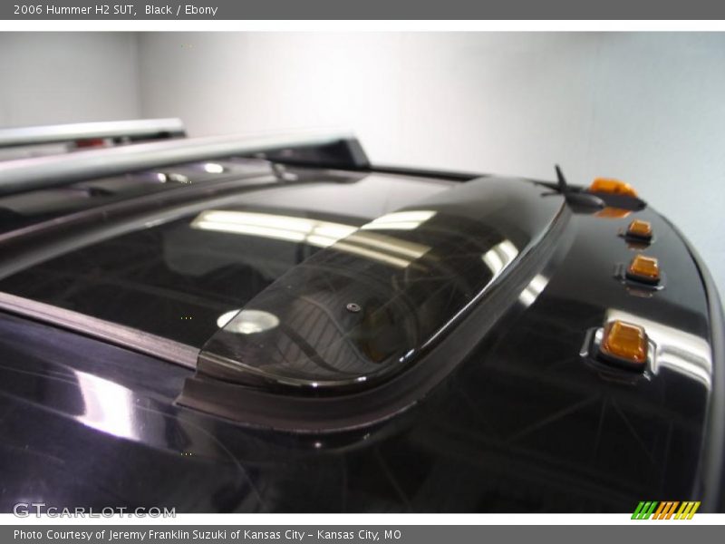 Black / Ebony 2006 Hummer H2 SUT