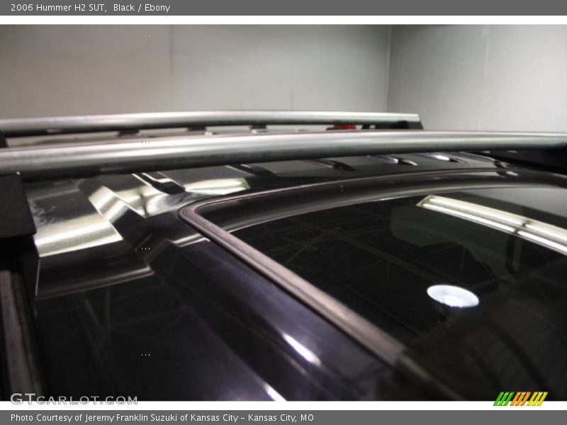 Black / Ebony 2006 Hummer H2 SUT
