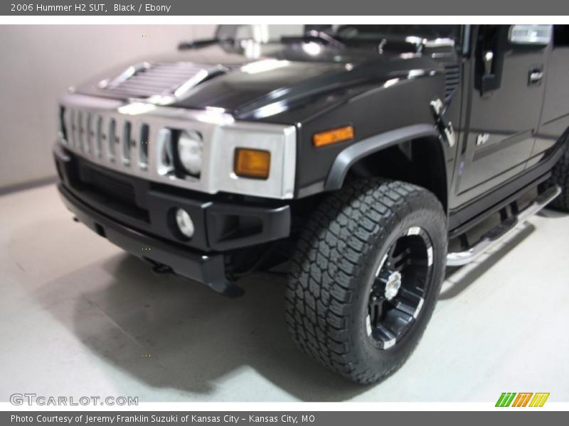 Black / Ebony 2006 Hummer H2 SUT