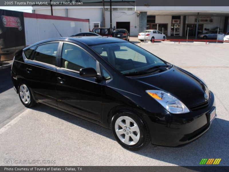 Black / Ivory/Brown 2005 Toyota Prius Hybrid
