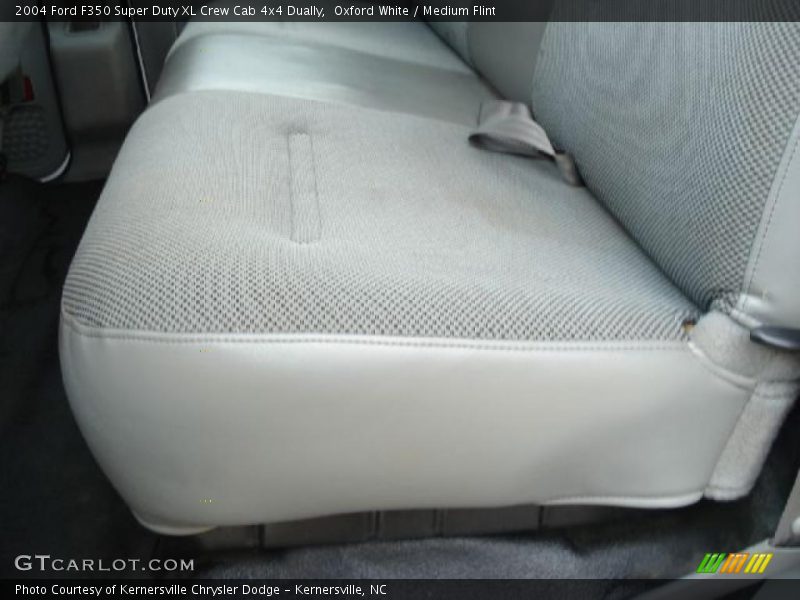  2004 F350 Super Duty XL Crew Cab 4x4 Dually Medium Flint Interior