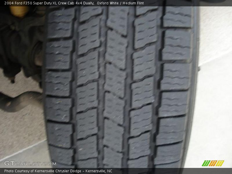 Oxford White / Medium Flint 2004 Ford F350 Super Duty XL Crew Cab 4x4 Dually