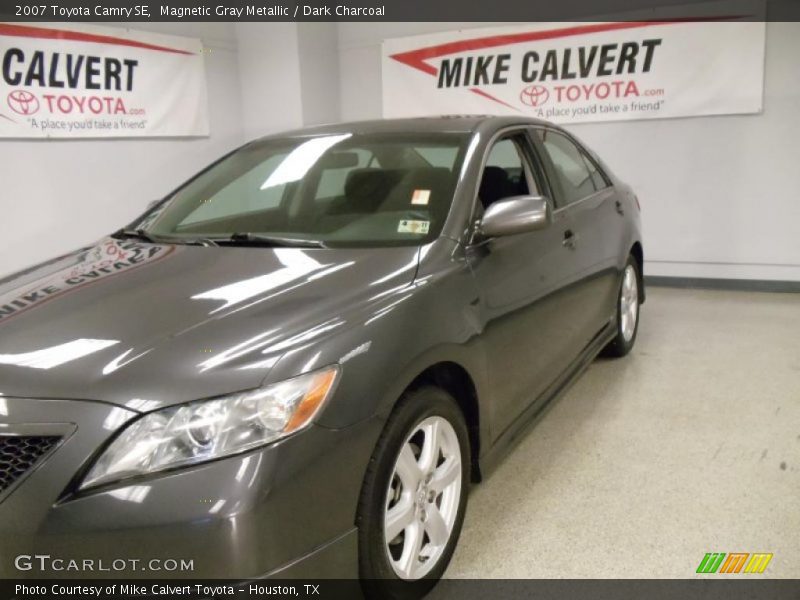 Magnetic Gray Metallic / Dark Charcoal 2007 Toyota Camry SE