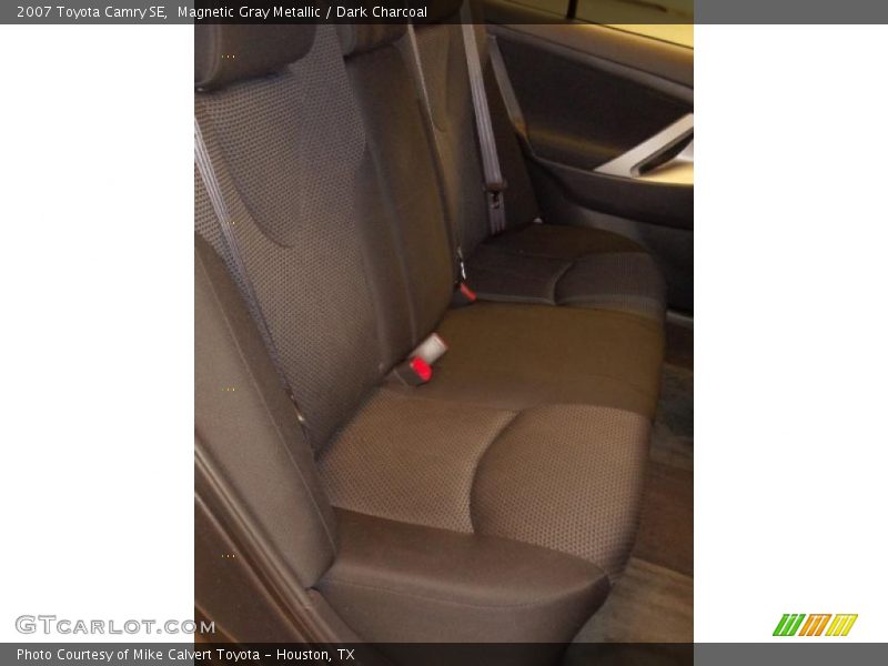 Magnetic Gray Metallic / Dark Charcoal 2007 Toyota Camry SE