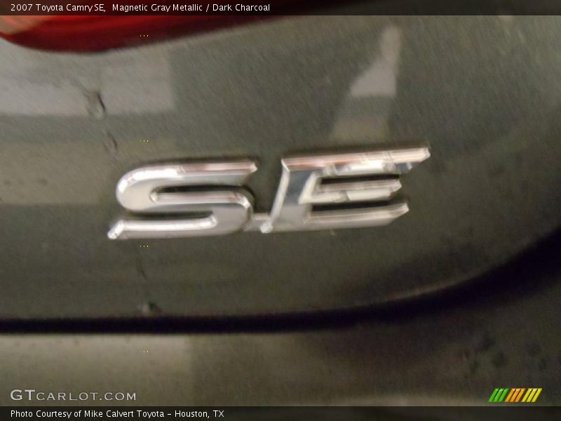 Magnetic Gray Metallic / Dark Charcoal 2007 Toyota Camry SE