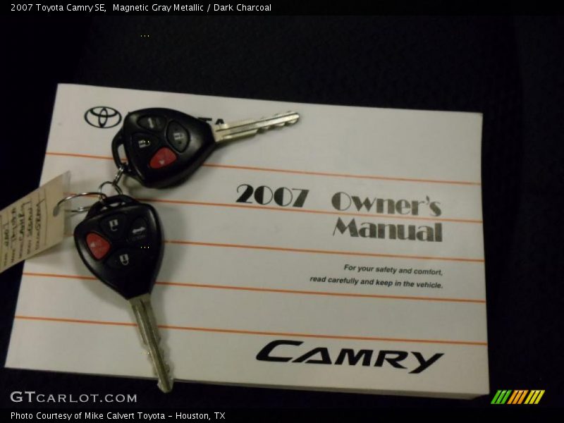 Magnetic Gray Metallic / Dark Charcoal 2007 Toyota Camry SE