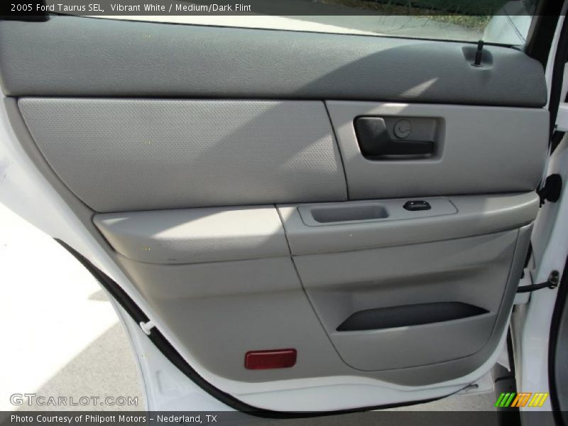 Vibrant White / Medium/Dark Flint 2005 Ford Taurus SEL