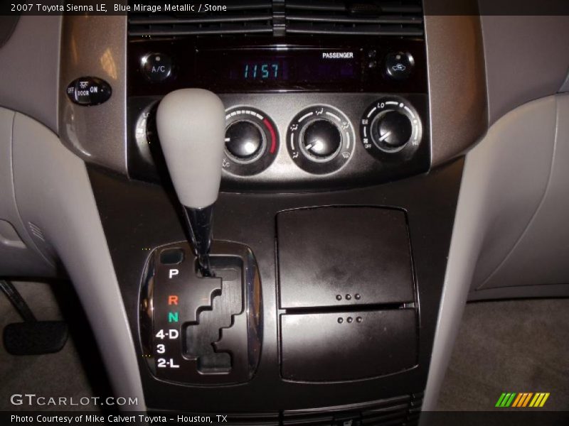  2007 Sienna LE 5 Speed Automatic Shifter