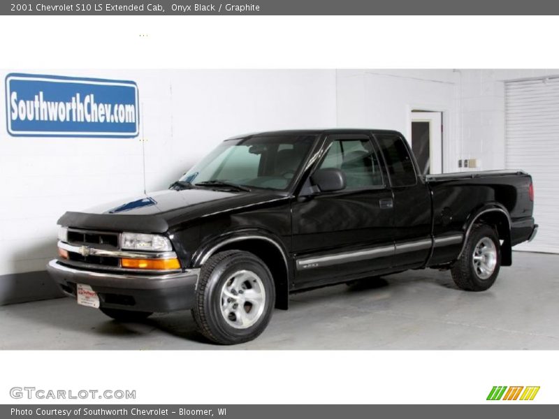 Onyx Black / Graphite 2001 Chevrolet S10 LS Extended Cab