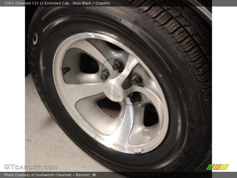  2001 S10 LS Extended Cab Wheel