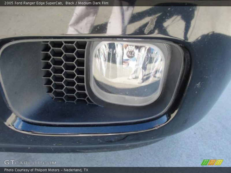 Black / Medium Dark Flint 2005 Ford Ranger Edge SuperCab