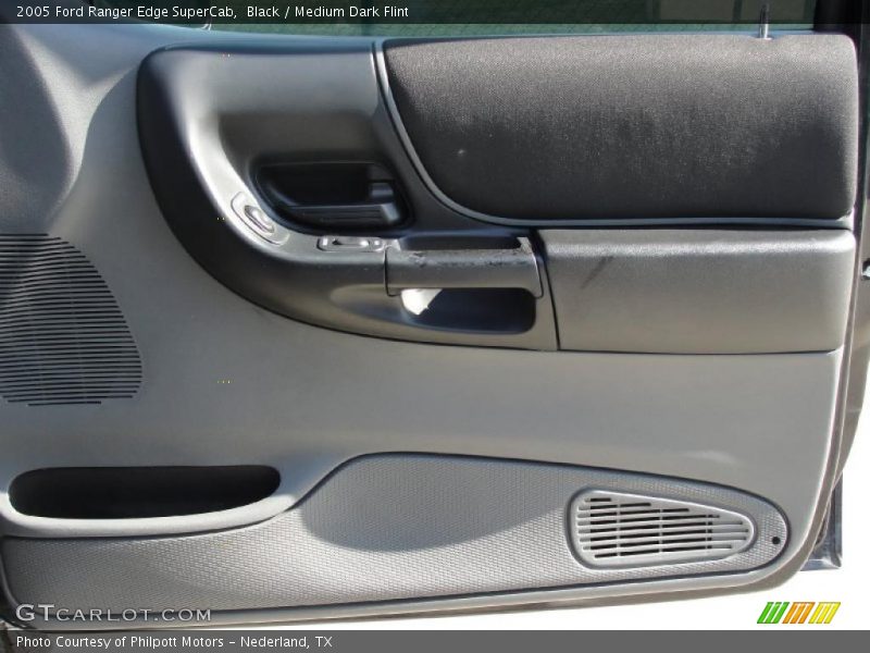 Door Panel of 2005 Ranger Edge SuperCab