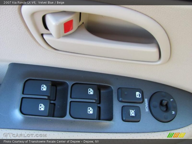 Velvet Blue / Beige 2007 Kia Rondo LX V6