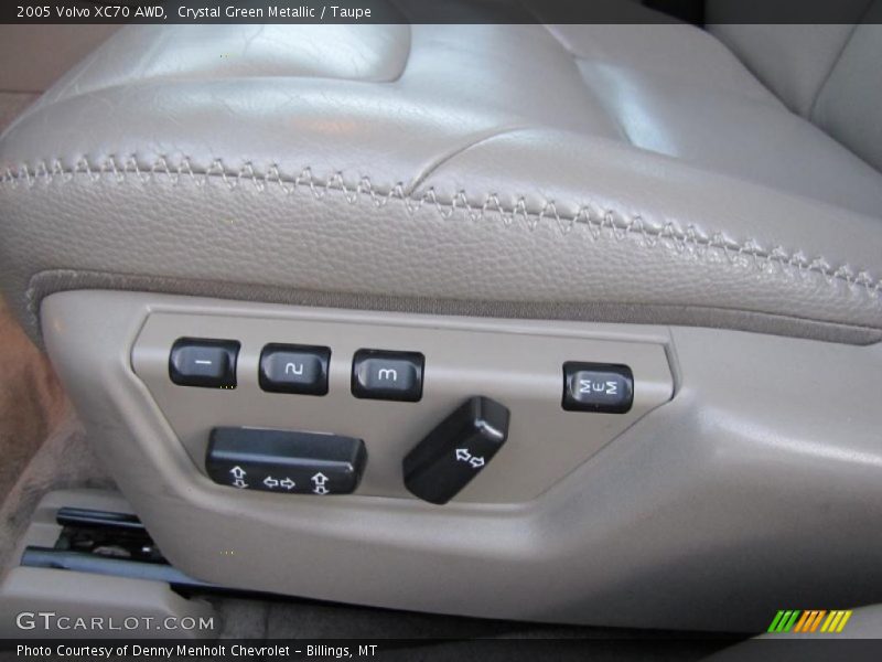 Crystal Green Metallic / Taupe 2005 Volvo XC70 AWD