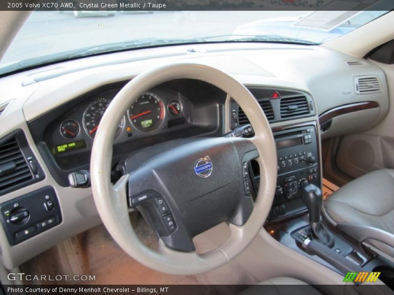 Crystal Green Metallic / Taupe 2005 Volvo XC70 AWD