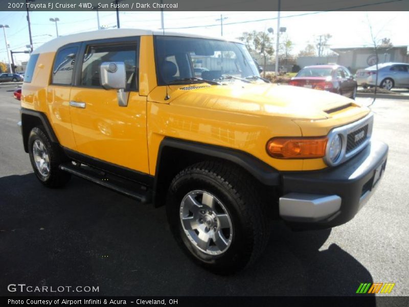 Sun Fusion / Dark Charcoal 2007 Toyota FJ Cruiser 4WD
