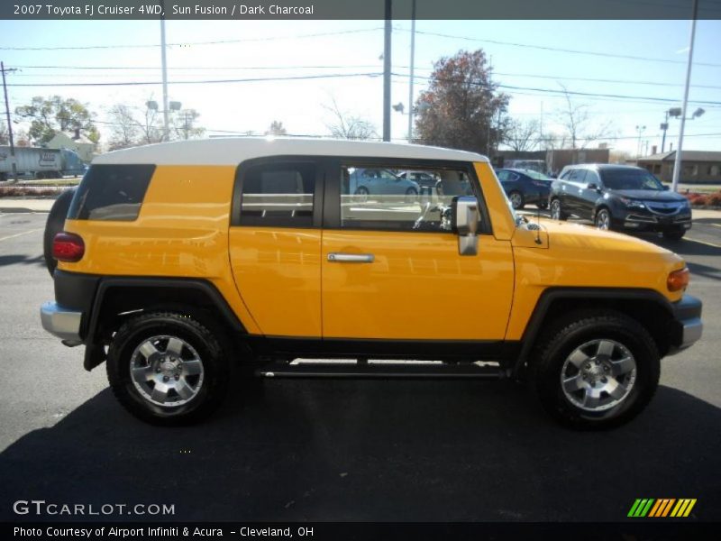 Sun Fusion / Dark Charcoal 2007 Toyota FJ Cruiser 4WD