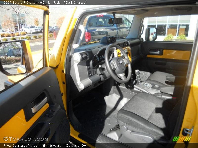 Sun Fusion / Dark Charcoal 2007 Toyota FJ Cruiser 4WD
