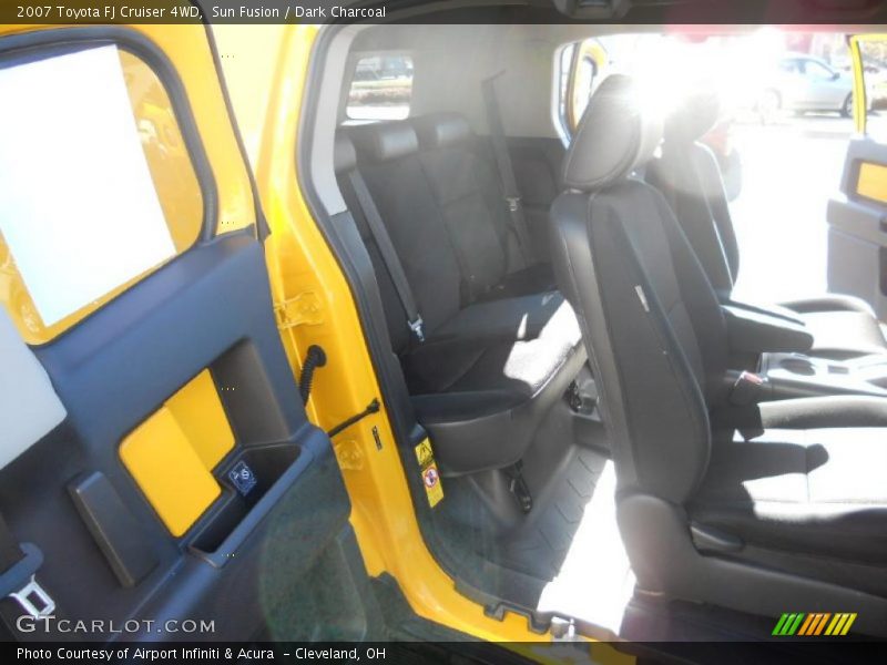 Sun Fusion / Dark Charcoal 2007 Toyota FJ Cruiser 4WD