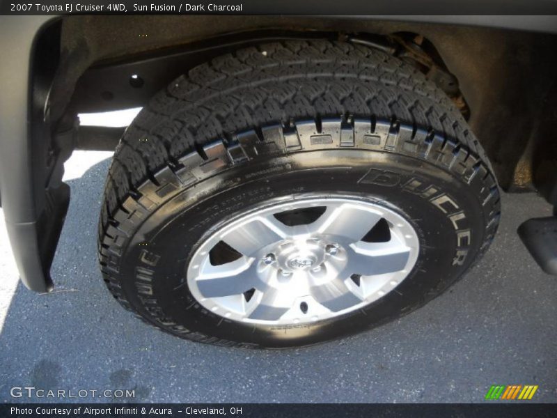 Sun Fusion / Dark Charcoal 2007 Toyota FJ Cruiser 4WD
