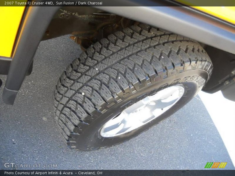 Sun Fusion / Dark Charcoal 2007 Toyota FJ Cruiser 4WD