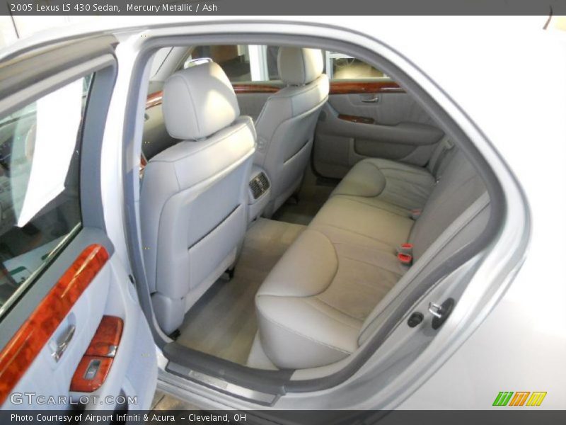 Mercury Metallic / Ash 2005 Lexus LS 430 Sedan