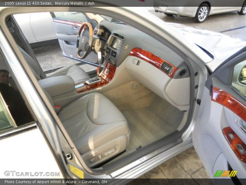 Mercury Metallic / Ash 2005 Lexus LS 430 Sedan