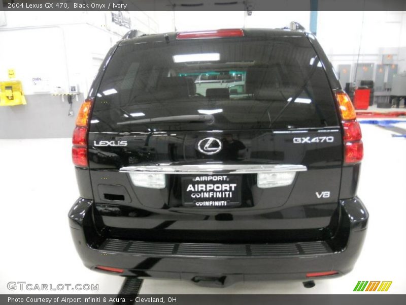 Black Onyx / Ivory 2004 Lexus GX 470