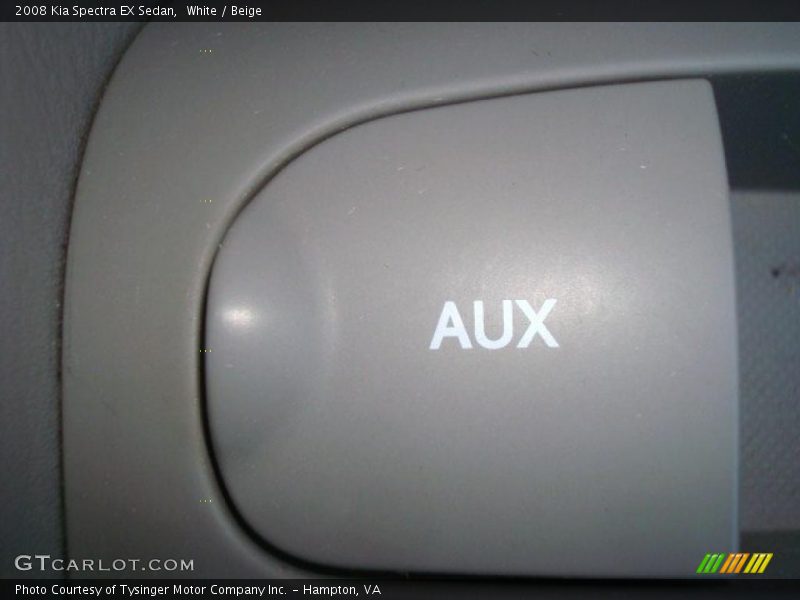 White / Beige 2008 Kia Spectra EX Sedan