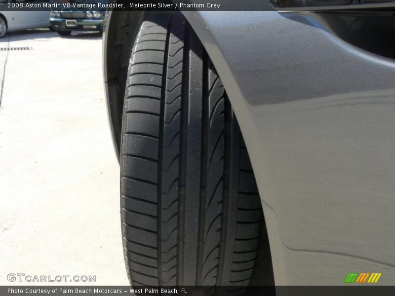 Meteorite Silver / Phantom Grey 2008 Aston Martin V8 Vantage Roadster