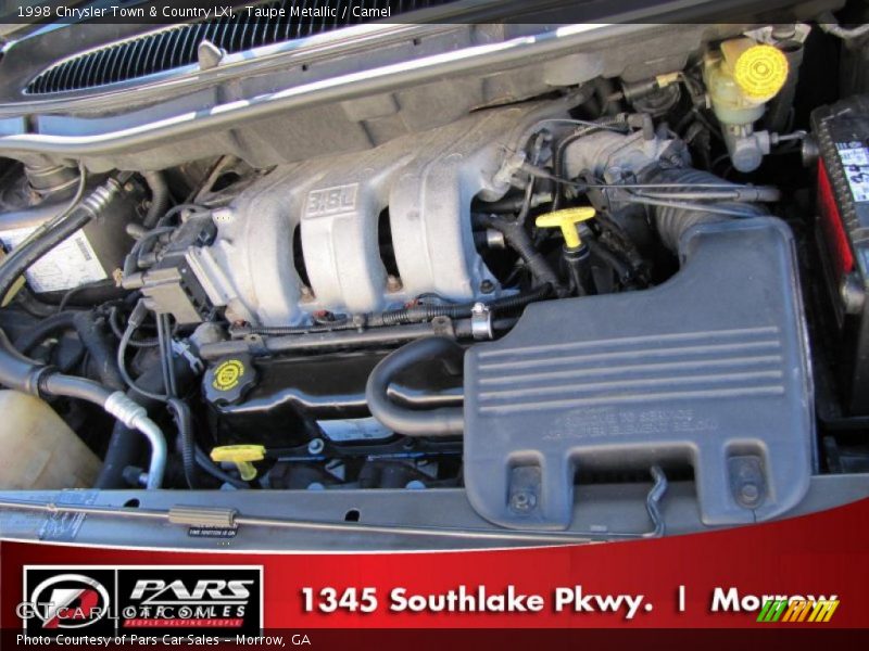 Taupe Metallic / Camel 1998 Chrysler Town & Country LXi