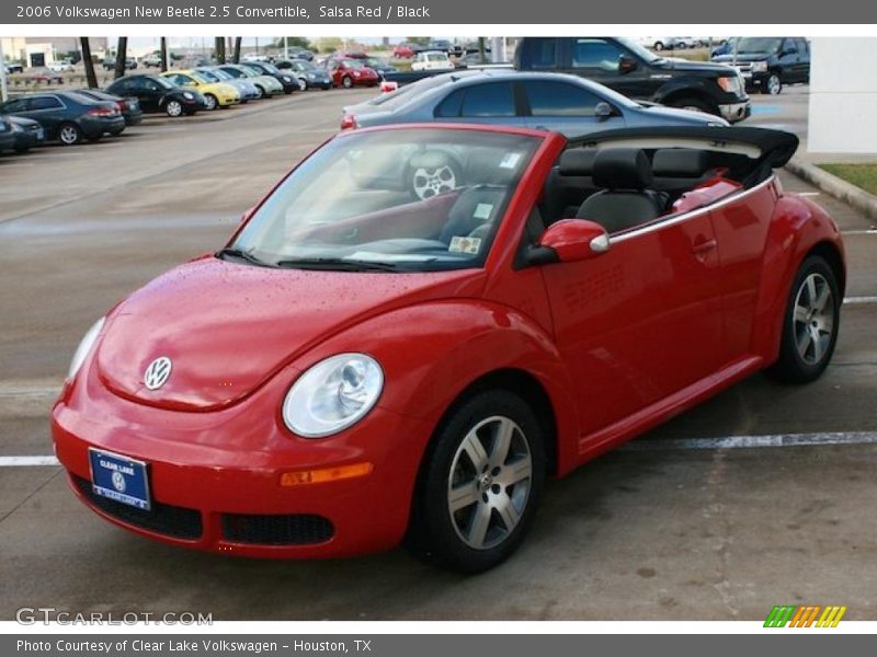 Front 3/4 View of 2006 New Beetle 2.5 Convertible