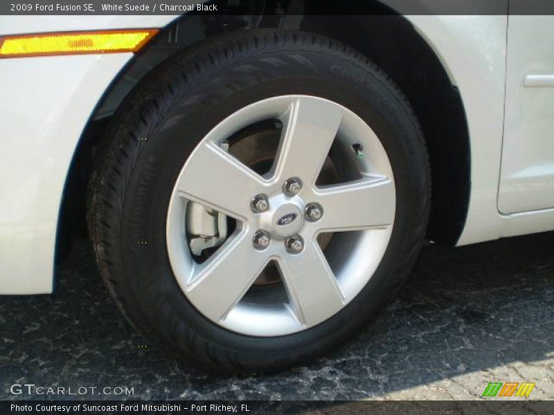 White Suede / Charcoal Black 2009 Ford Fusion SE