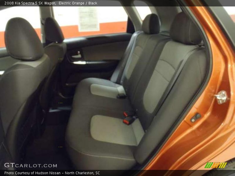 Electric Orange / Black 2008 Kia Spectra 5 SX Wagon