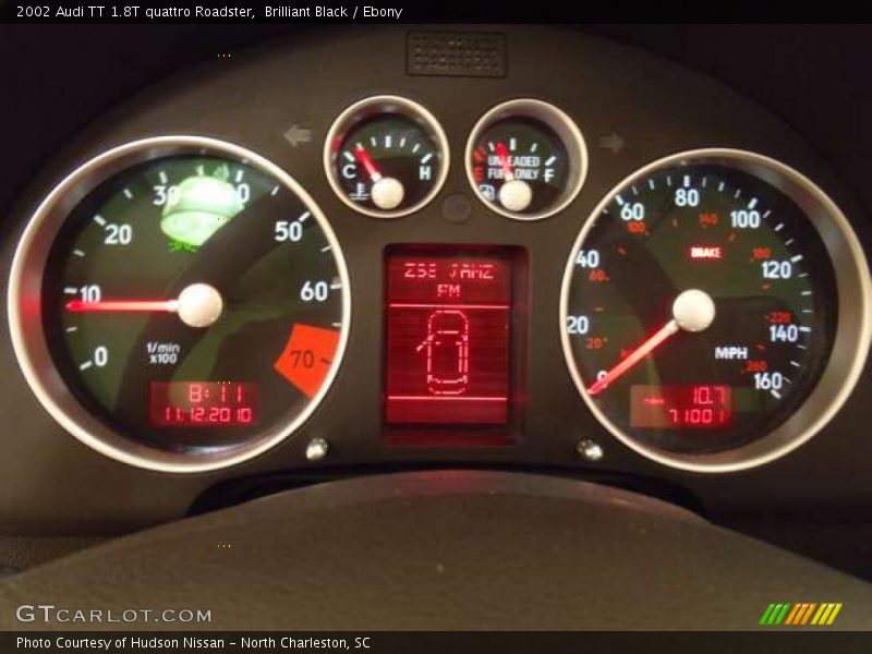  2002 TT 1.8T quattro Roadster 1.8T quattro Roadster Gauges