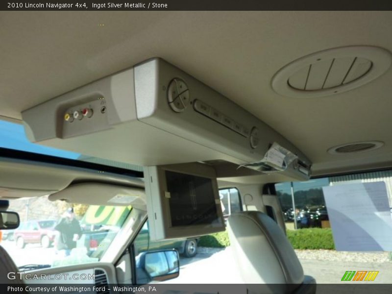 Ingot Silver Metallic / Stone 2010 Lincoln Navigator 4x4