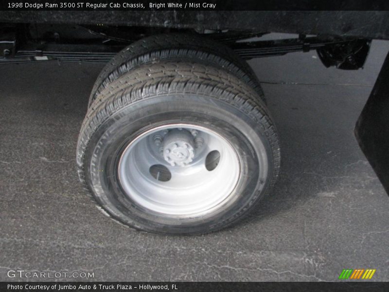 Bright White / Mist Gray 1998 Dodge Ram 3500 ST Regular Cab Chassis